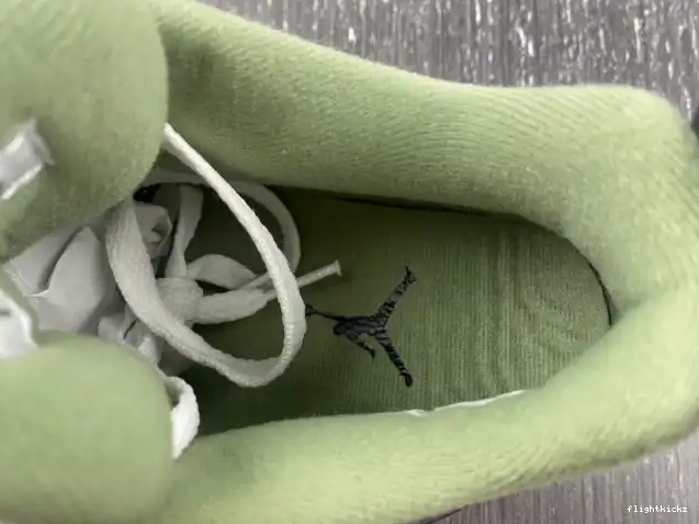 Jordan Seafoam AQ9129-103 Air WMNS 4 0704